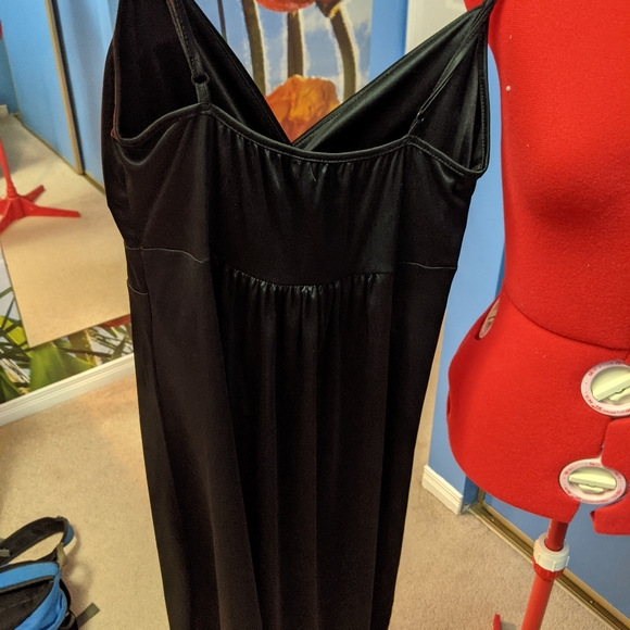 Vero Moda Black Silky shift dress - Picture 5 of 6